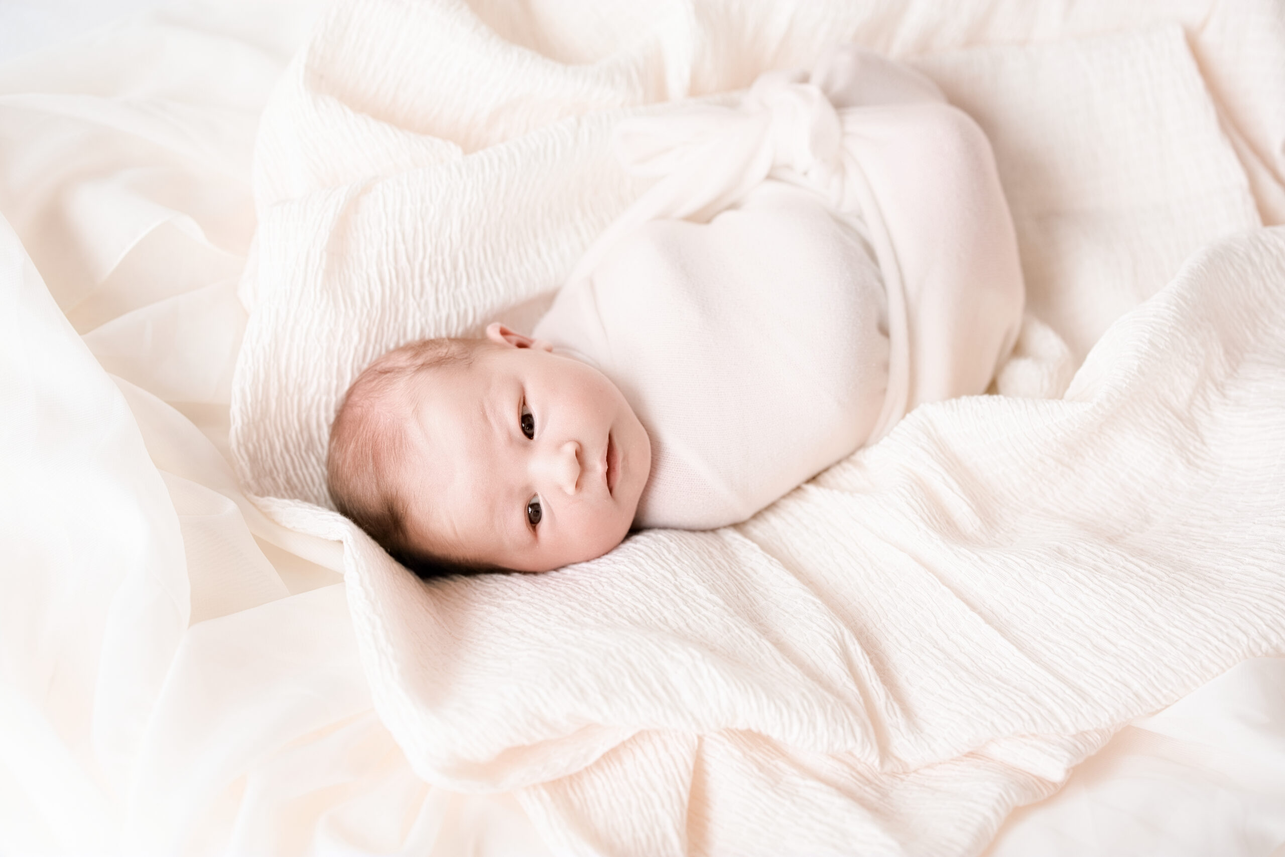 lifestyle newborn photography