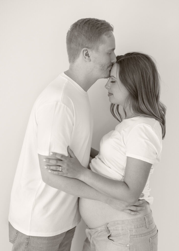 why get maternity photos in Cedar Rapids